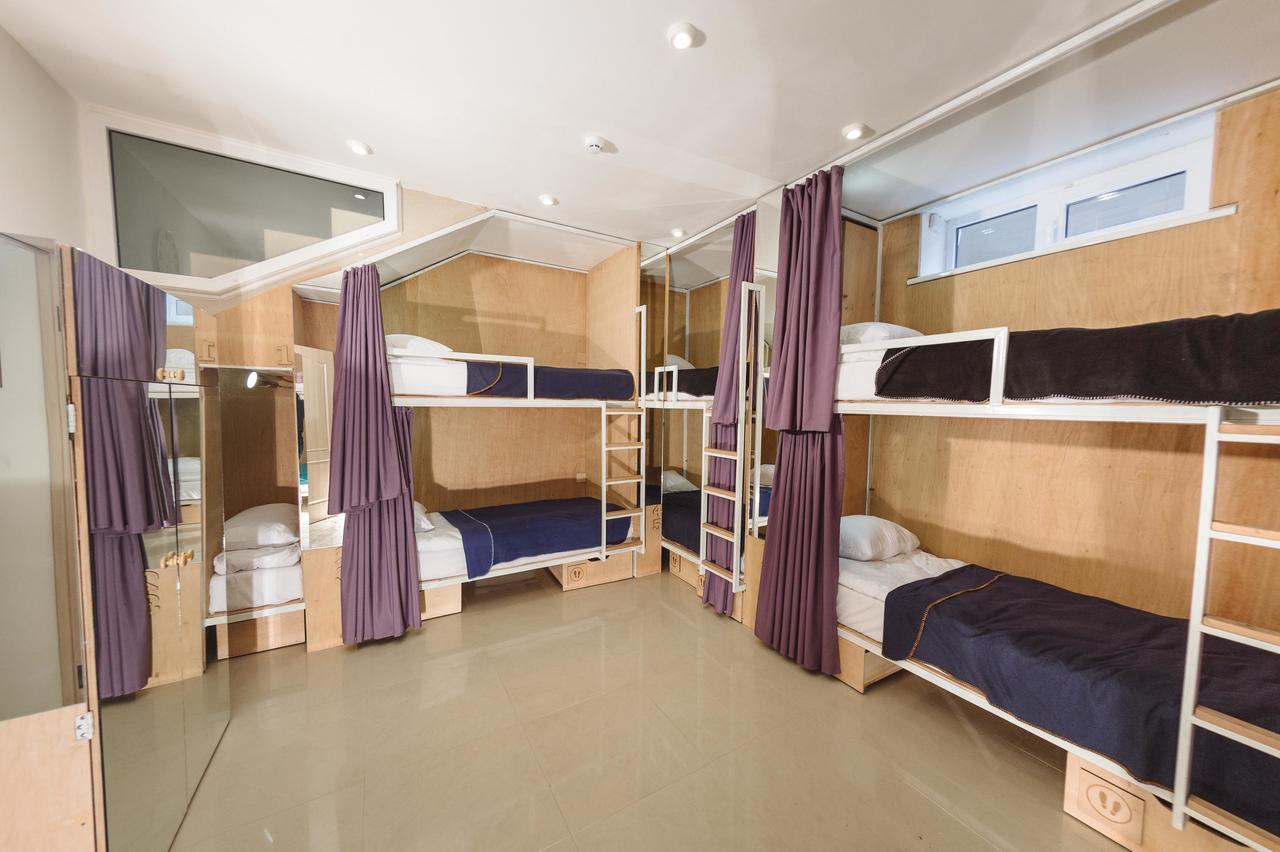 A&A Hostel Lviv Extérieur photo